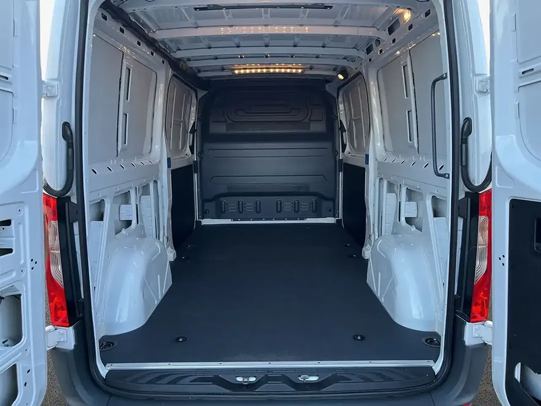 Mercedes-Benz Sprinter 211 CDI - Thumbnail 7