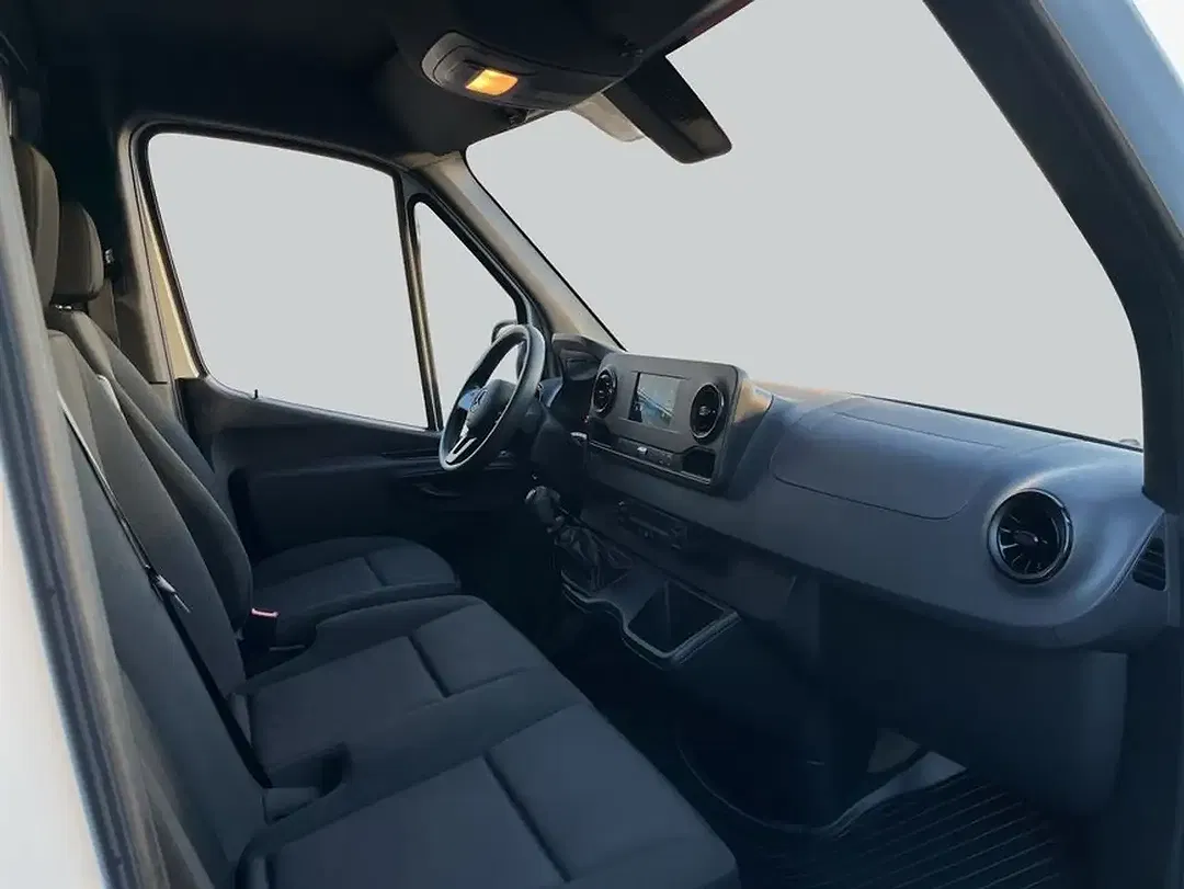 Mercedes-Benz Sprinter 211 CDI - Thumbnail 9