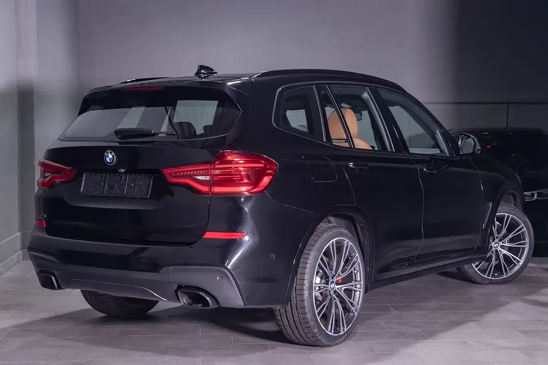 BMW X3 M - Thumbnail 4