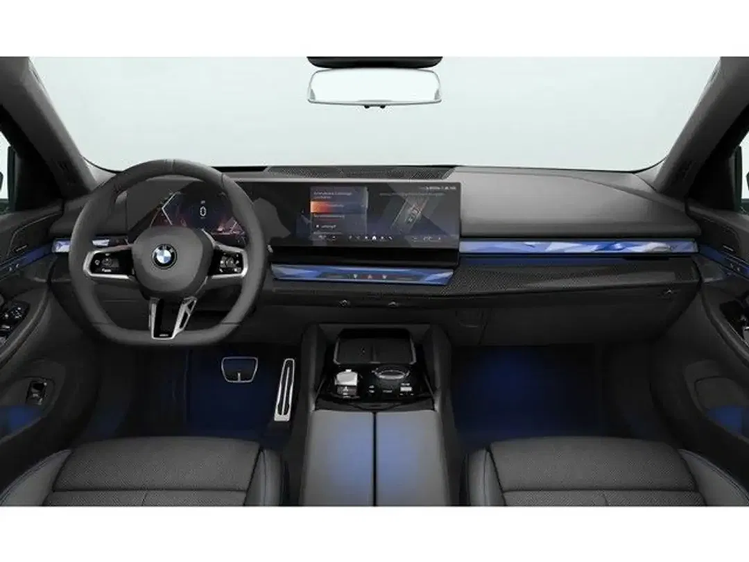BMW 520 xDrive M Touring - Thumbnail 4