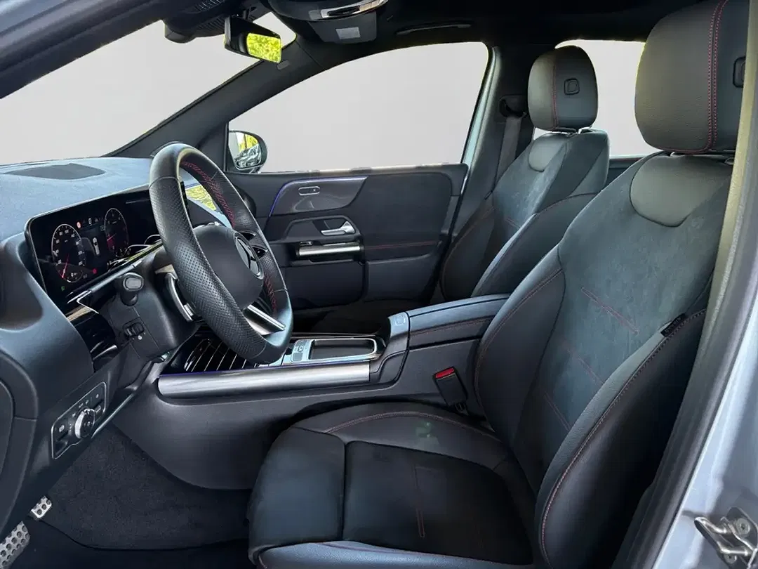 Mercedes-Benz B 200 - Thumbnail 10