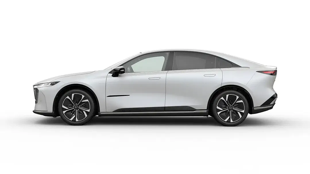 Mazda 6e EV Takumi Plus - Thumbnail 3