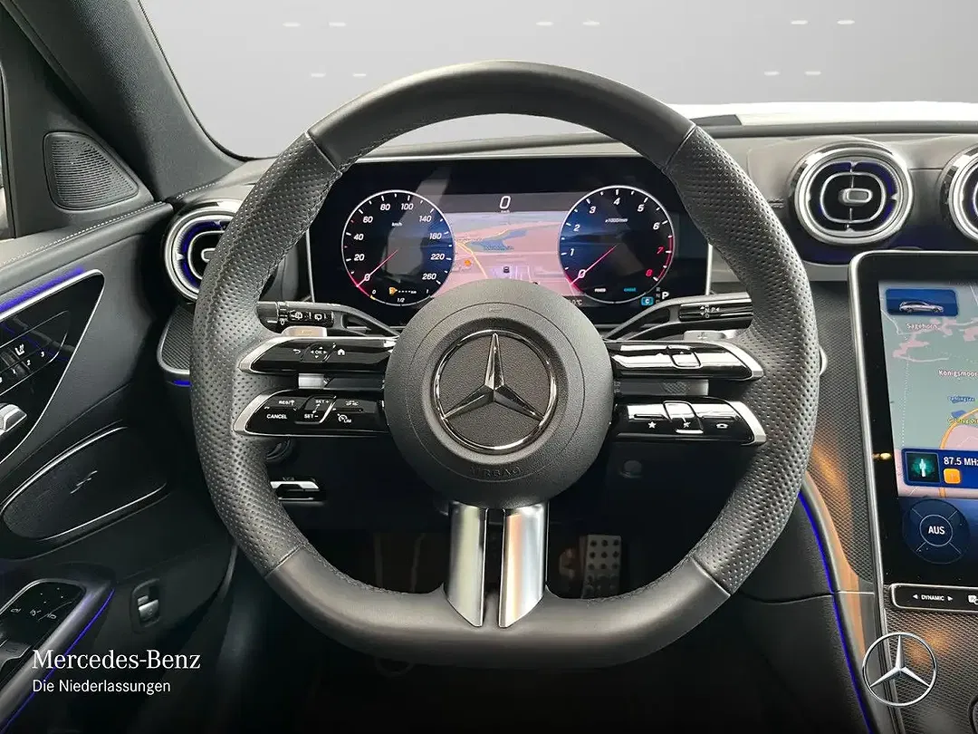 Mercedes-Benz C 300 9G-TRONIC AMG Night - Thumbnail 13