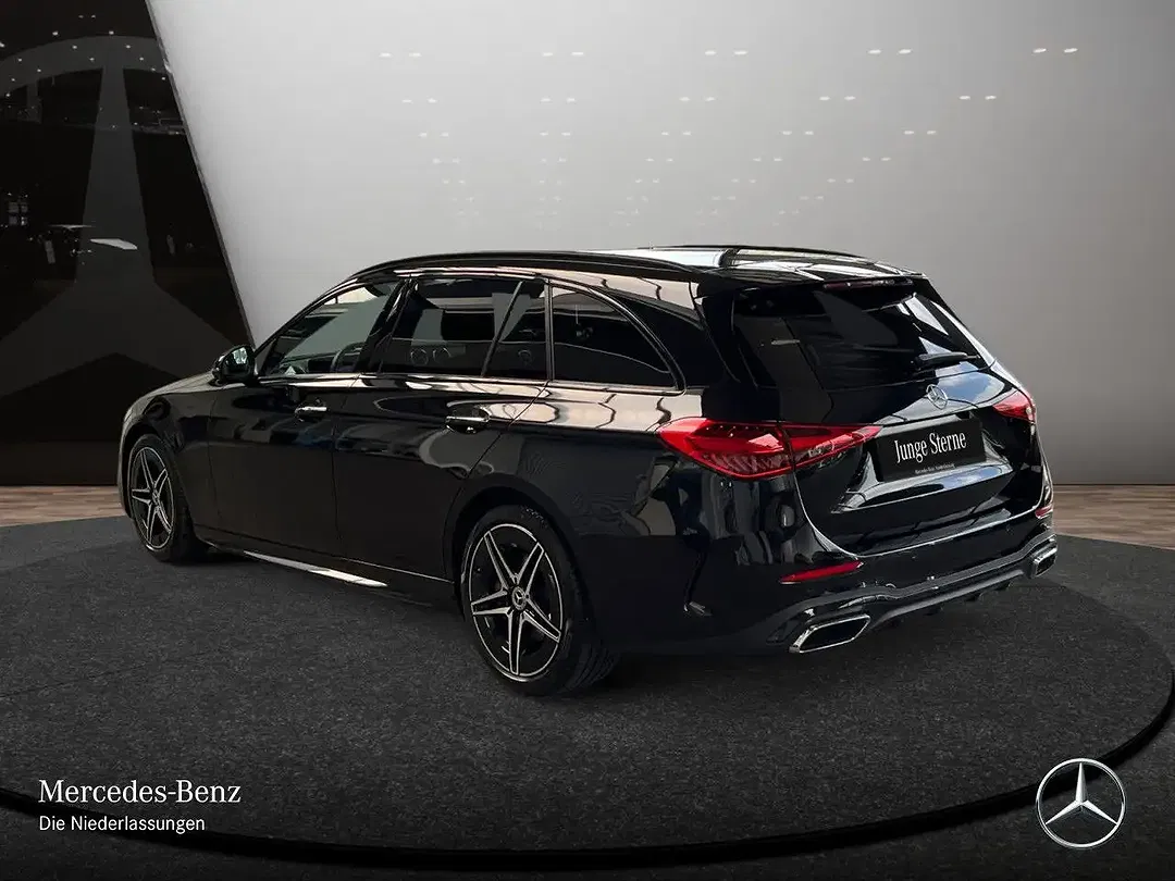 Mercedes-Benz C 300 9G-TRONIC AMG Night - Thumbnail 1