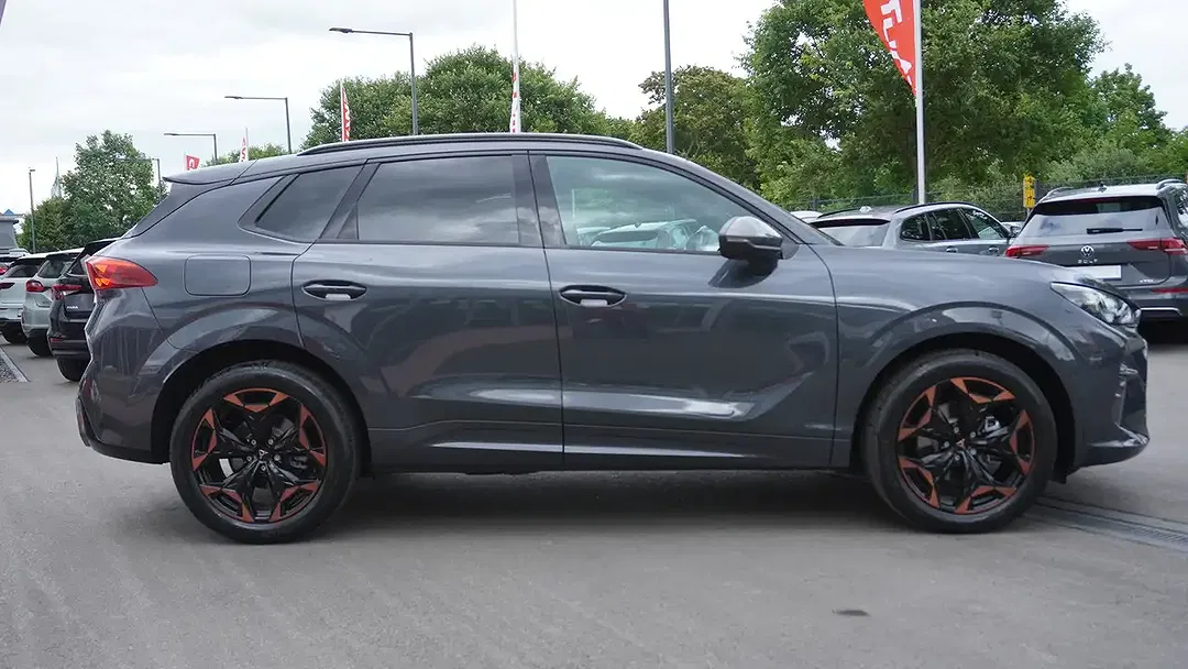 CUPRA Terramar 1.5 eTSI DSG Matrix LED - Thumbnail 3