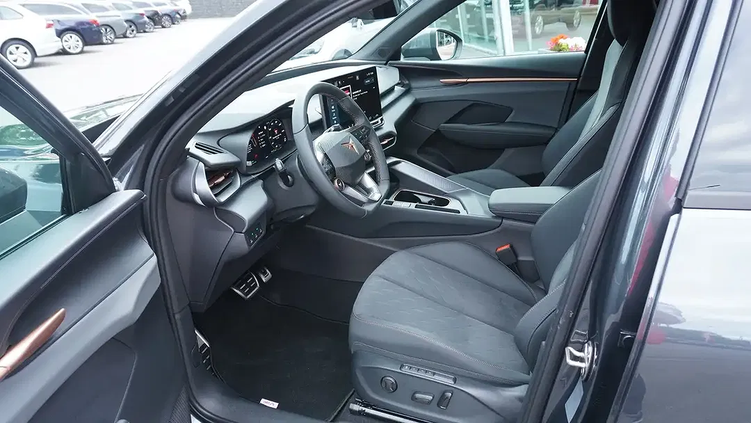 CUPRA Terramar 1.5 eTSI DSG Matrix LED - Thumbnail 8
