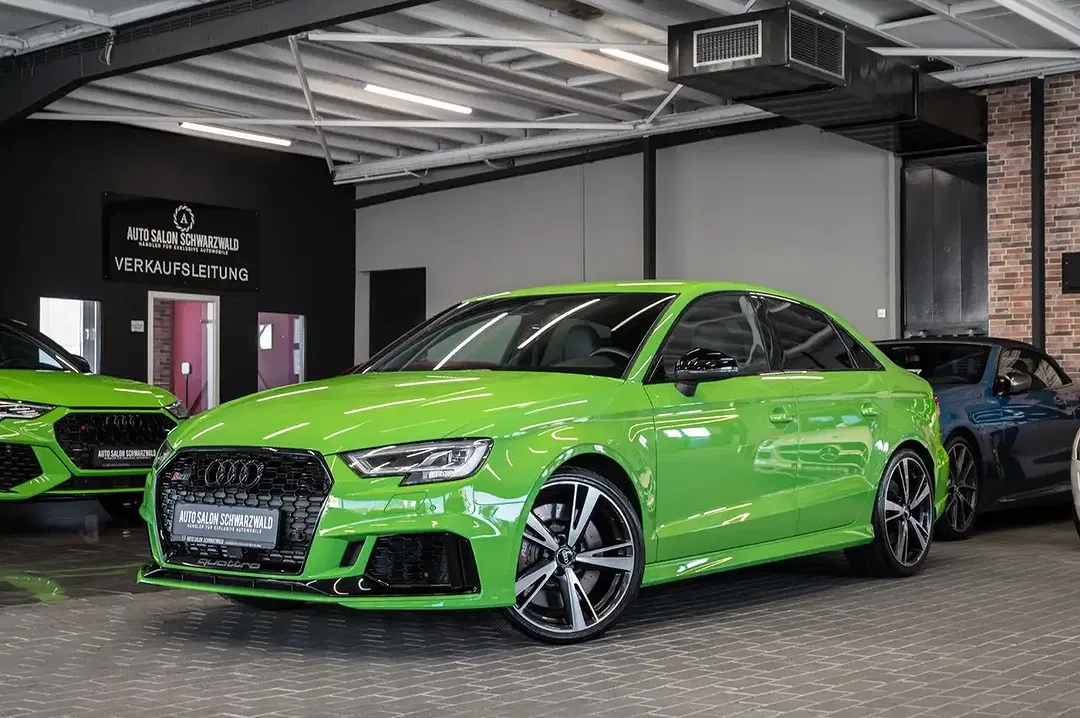 Audi RS3 2.5 TFSI - foto 1