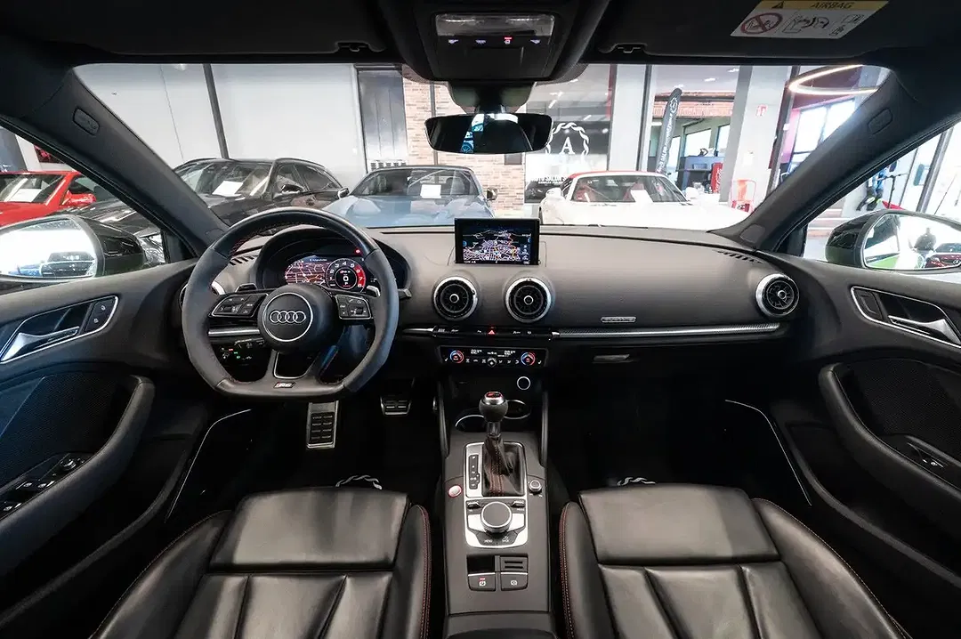 Audi RS3 2.5 TFSI - foto 15