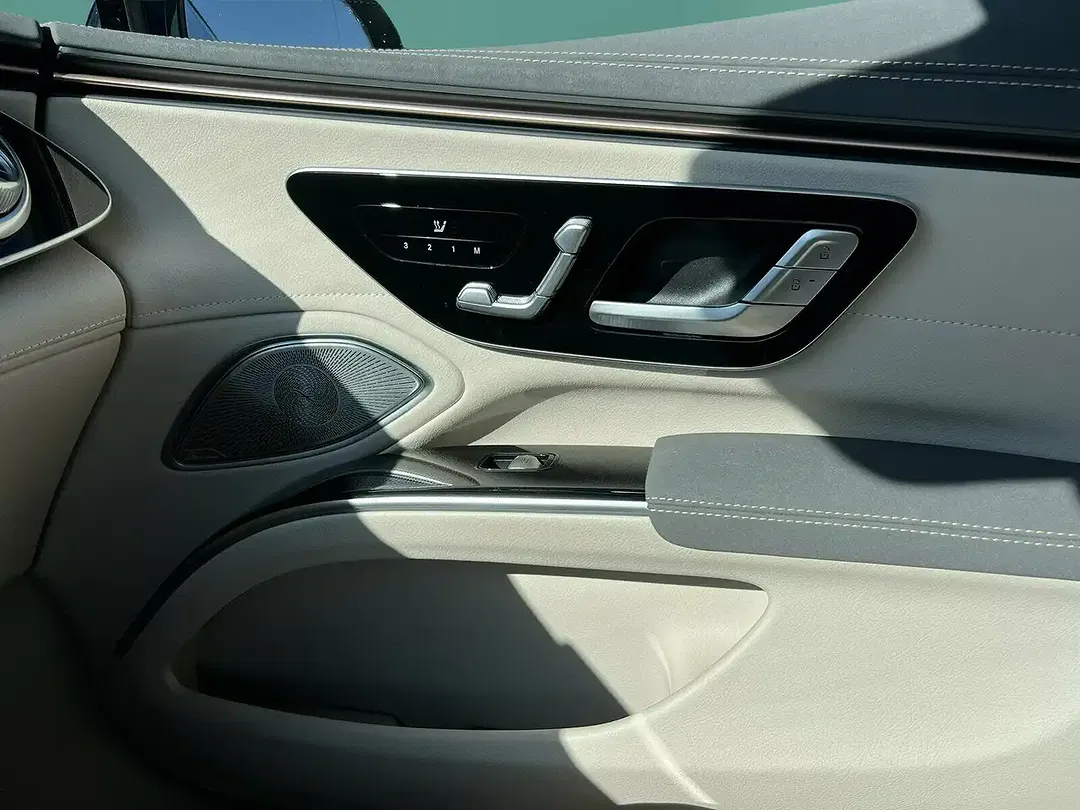 Mercedes-Benz EQS 450 - Thumbnail 14