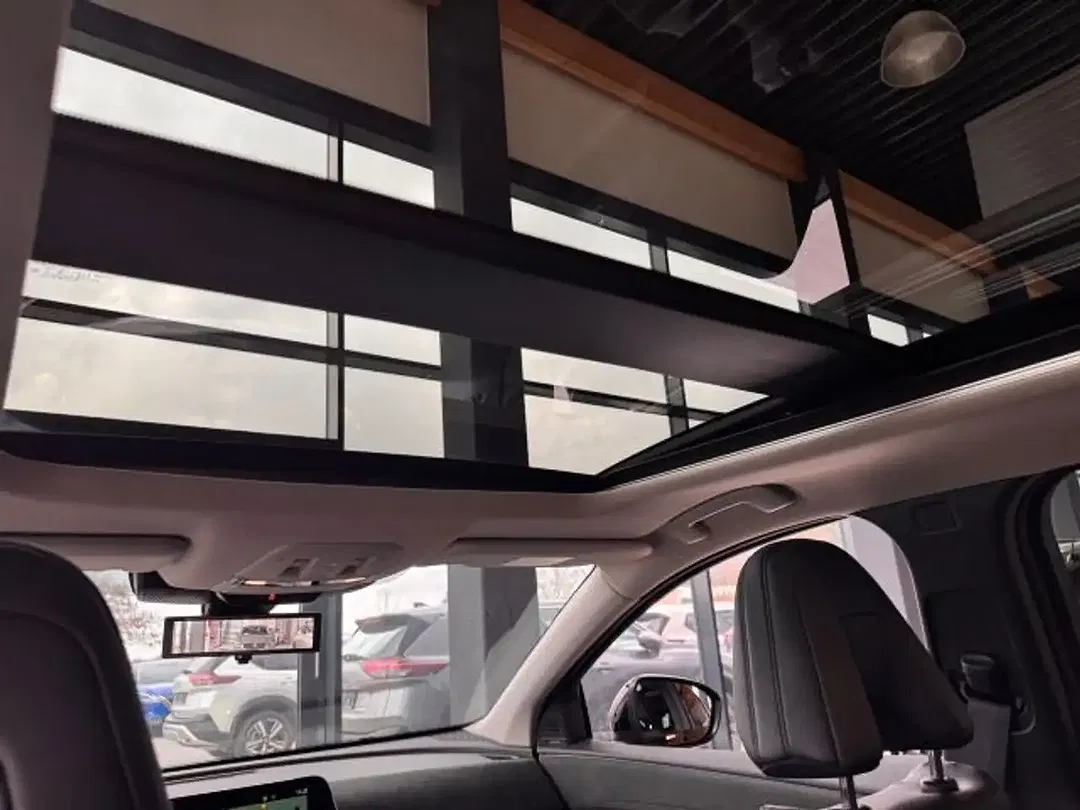 Nissan Ariya Evolve - foto 11