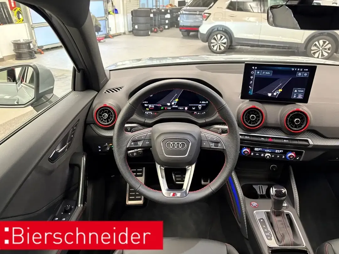 Audi SQ2 Matrix LED S line - Thumbnail 11