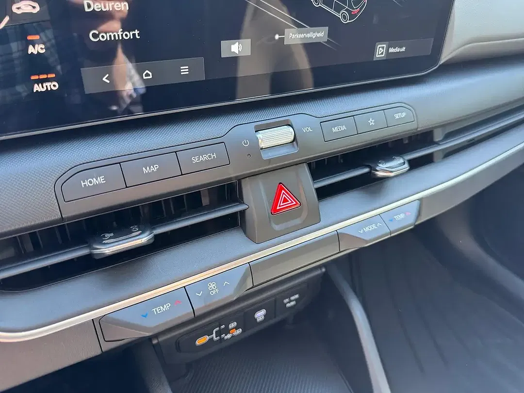 Kia K4 1.6 T-GDI DCT - Thumbnail 13
