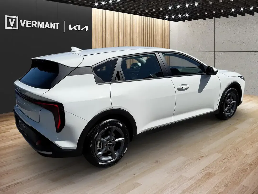 Kia K4 1.6 T-GDI DCT - Thumbnail 3