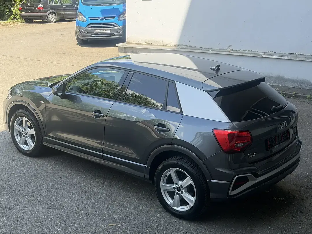 Audi Q2 35 TFSI S line - Thumbnail 4