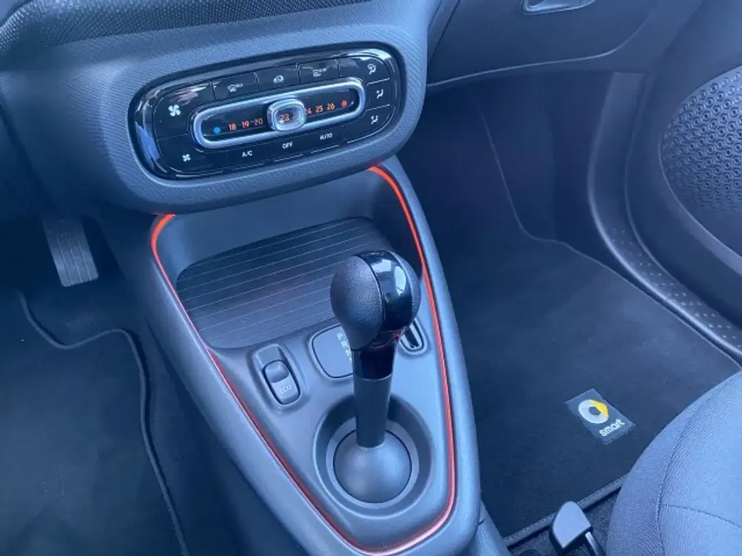 smart forTwo - Thumbnail 10