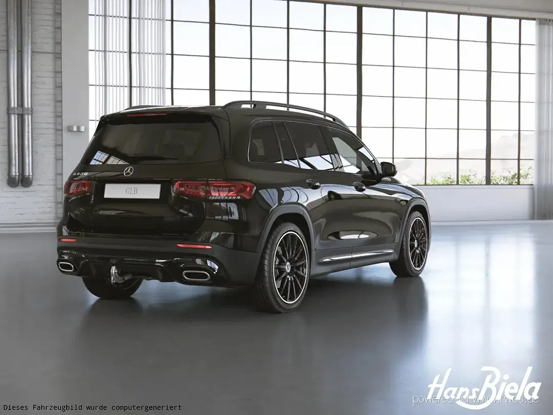 Mercedes-Benz GLB 200 AMG Night - Thumbnail 2