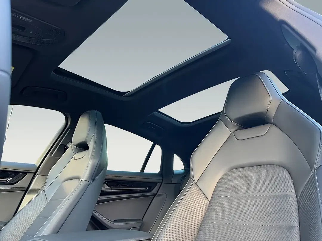 Porsche Panamera E-Hybrid 4 - Thumbnail 12