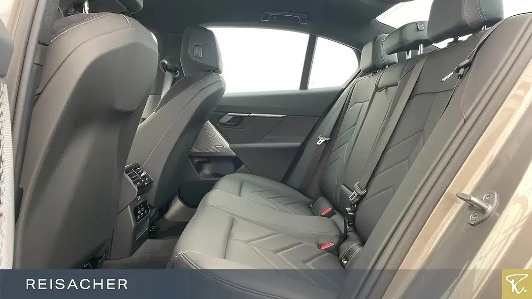 BMW i5 xDrive M60 - Thumbnail 8