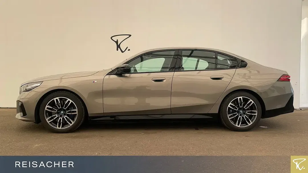BMW i5 xDrive M60 - Thumbnail 9