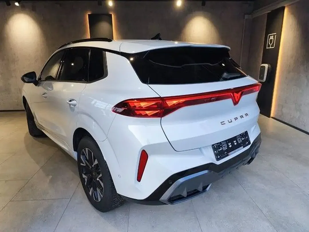 CUPRA Terramar 1.5 TSI DSG - Thumbnail 3