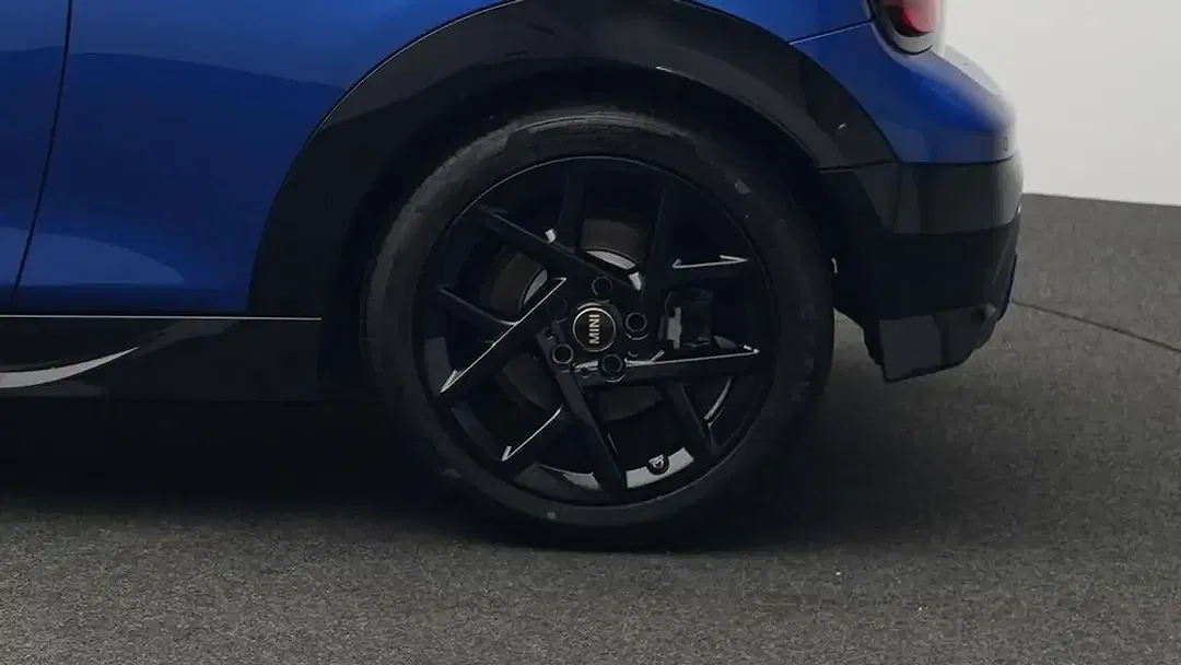 MINI Cooper S Cabrio JCW Trim - Thumbnail 8