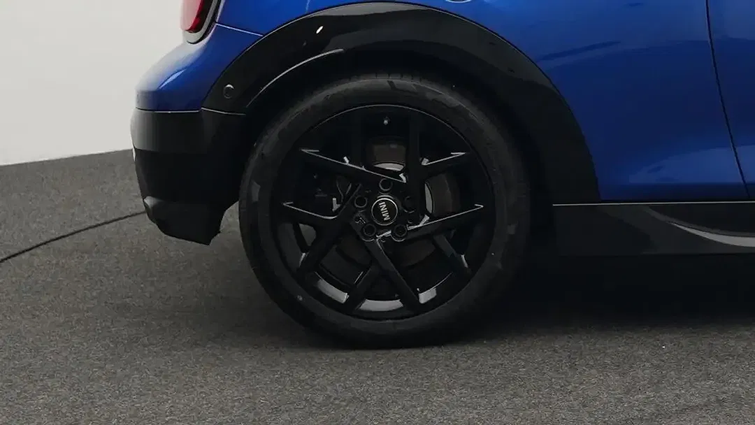 MINI Cooper S Cabrio JCW Trim - Thumbnail 11