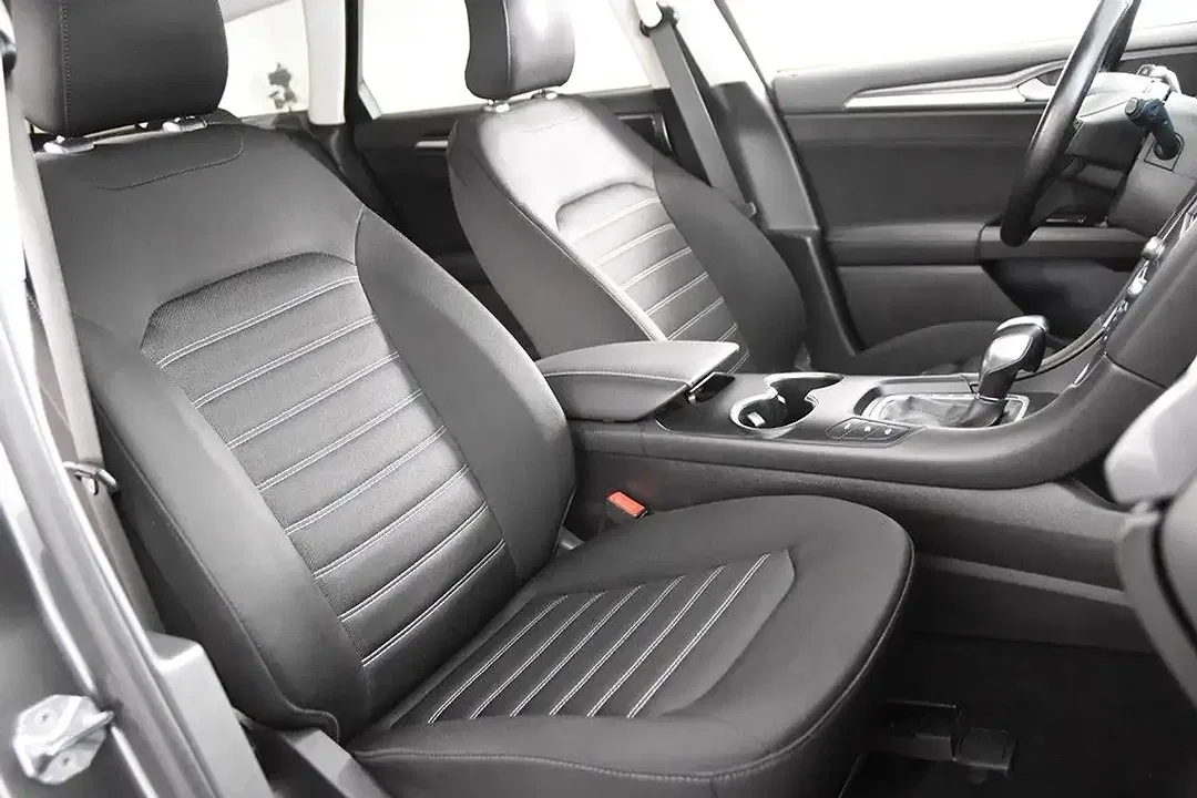 Ford Mondeo 2.0 Hybrid - Thumbnail 3