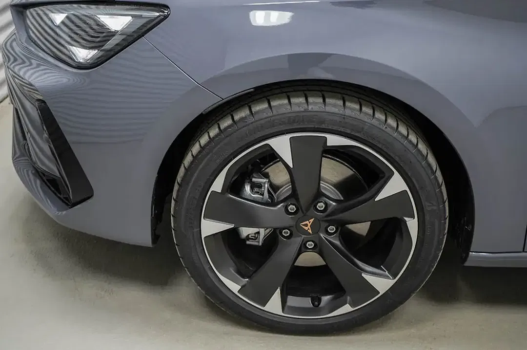 CUPRA Leon 2.0 TSI DSG 4x4 - Thumbnail 5