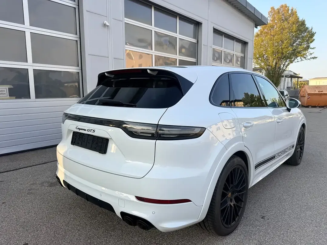 Porsche Cayenne GTS - Thumbnail 5