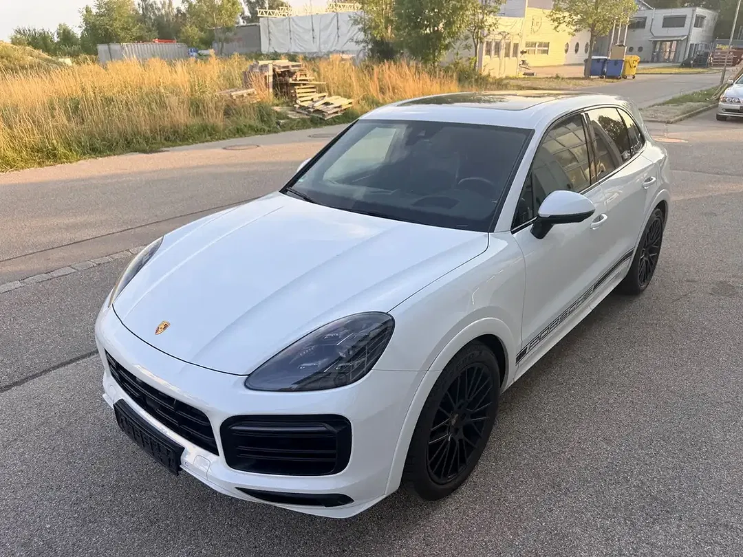 Porsche Cayenne GTS - Thumbnail 8