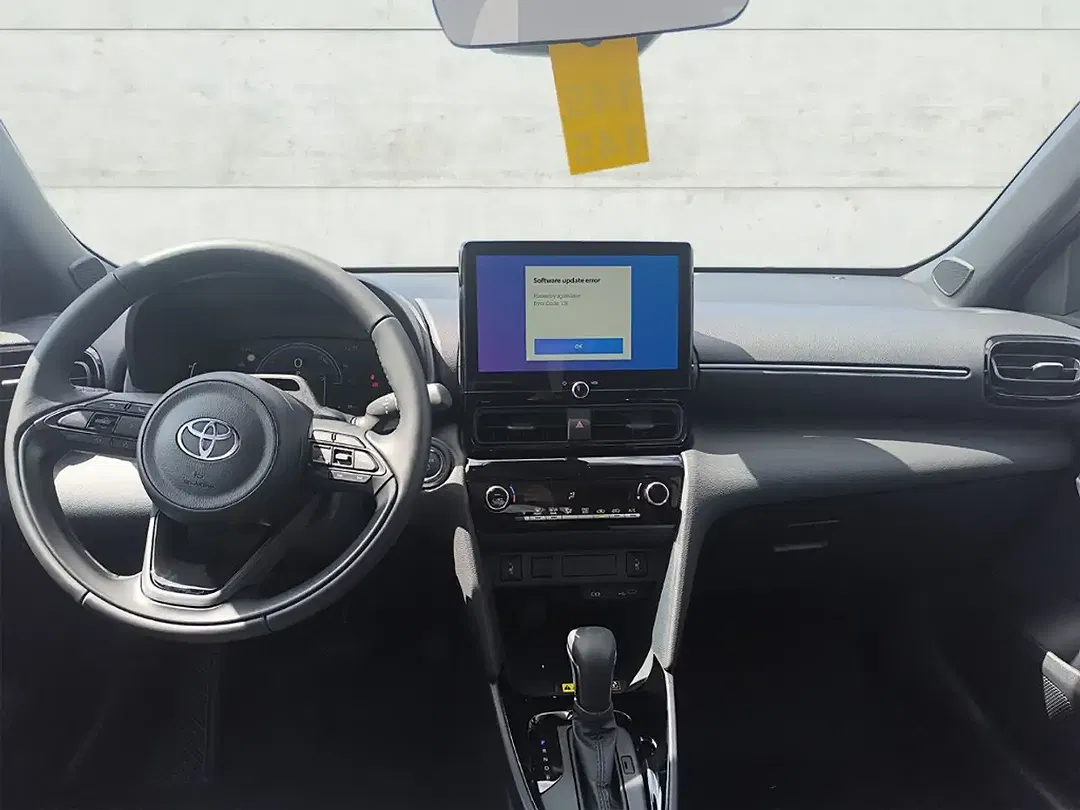 Toyota Yaris Cross Hybrid Teamplayer - Thumbnail 11