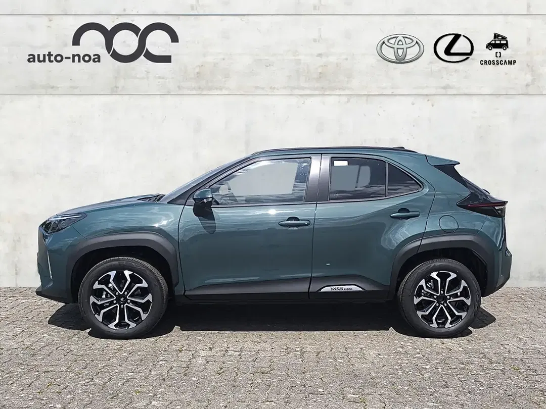 Toyota Yaris Cross Hybrid Teamplayer - Thumbnail 3
