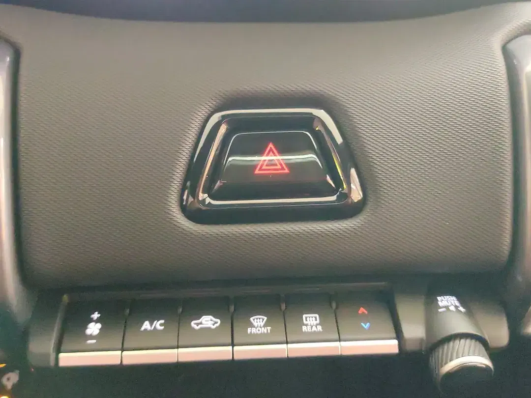 Toyota Urban Cruiser Lounge - Thumbnail 14