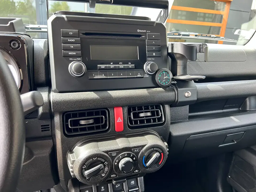 Suzuki Jimny 1.5 - Thumbnail 10