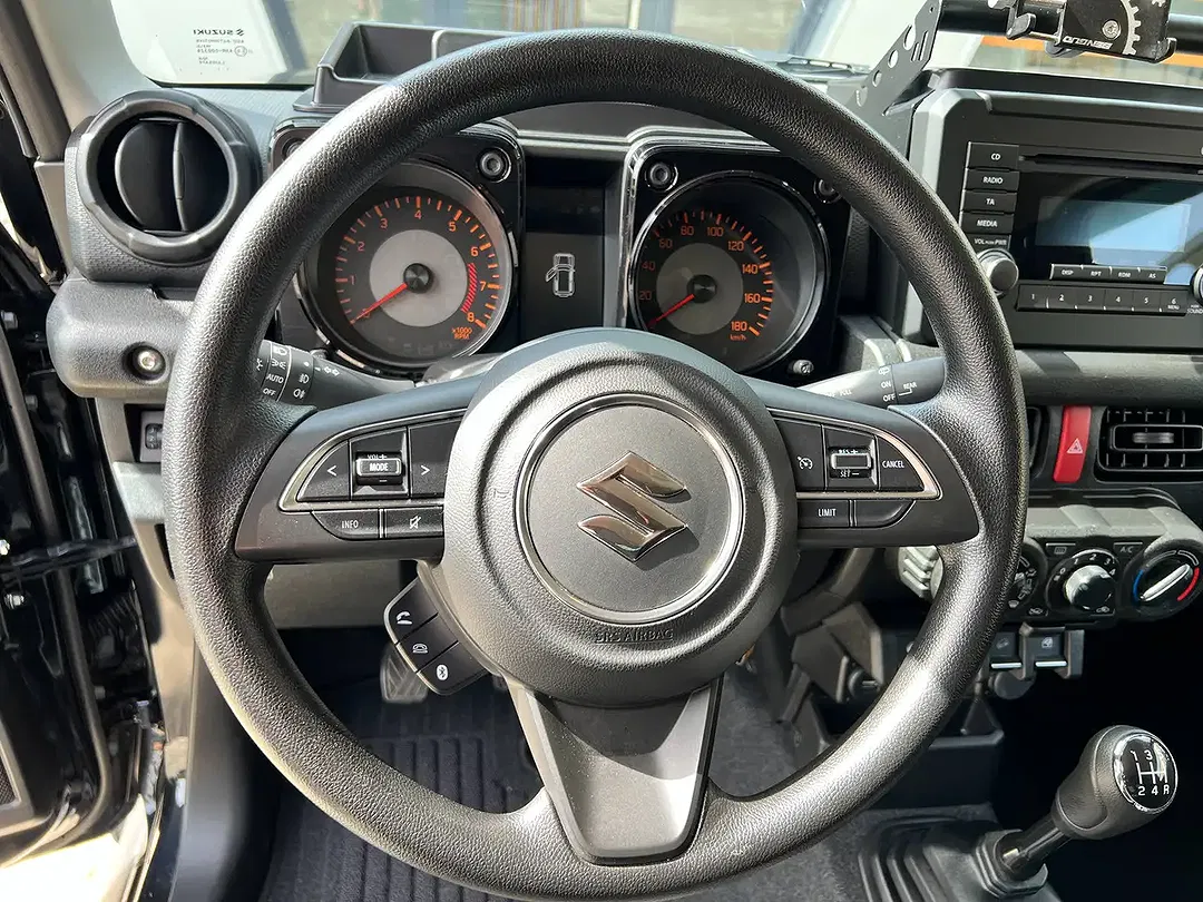 Suzuki Jimny 1.5 - Thumbnail 9