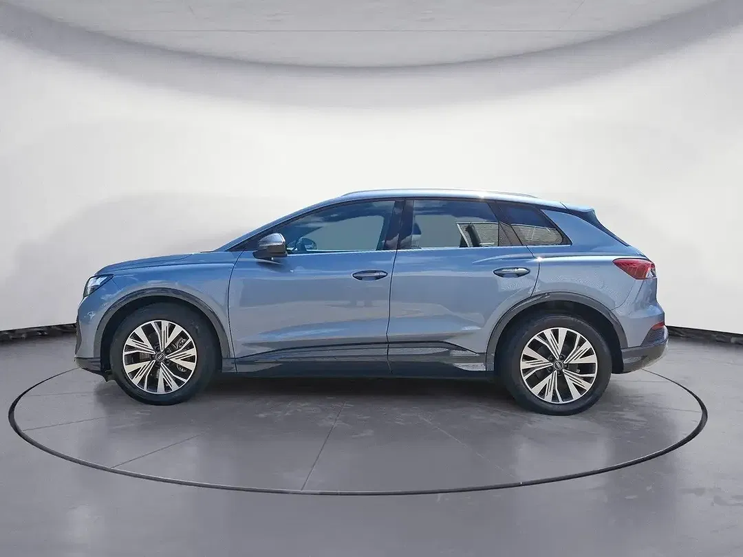 Audi Q4 e-tron 50 quattro - Thumbnail 3