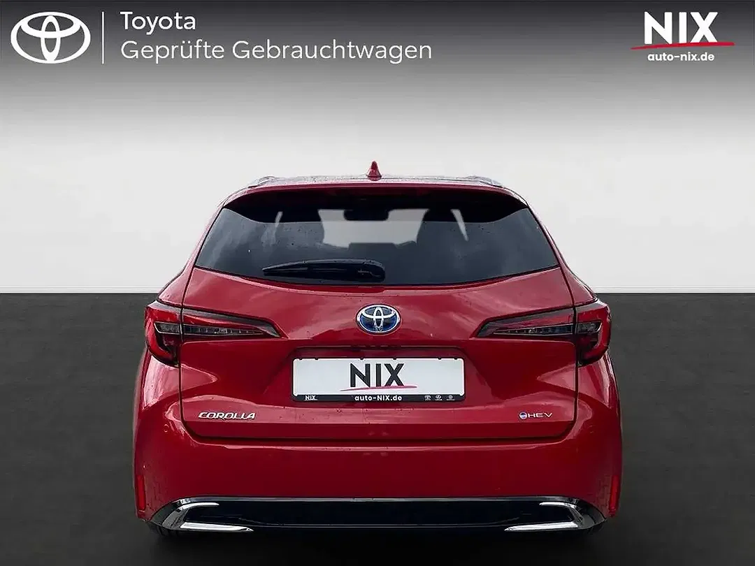 Toyota Corolla - Thumbnail 4