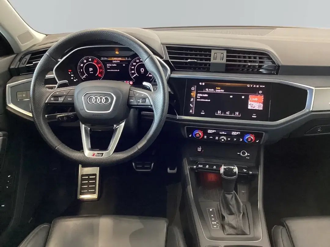 Audi RS Q3 2.5 TFSI quattro Matrix LED - Thumbnail 11