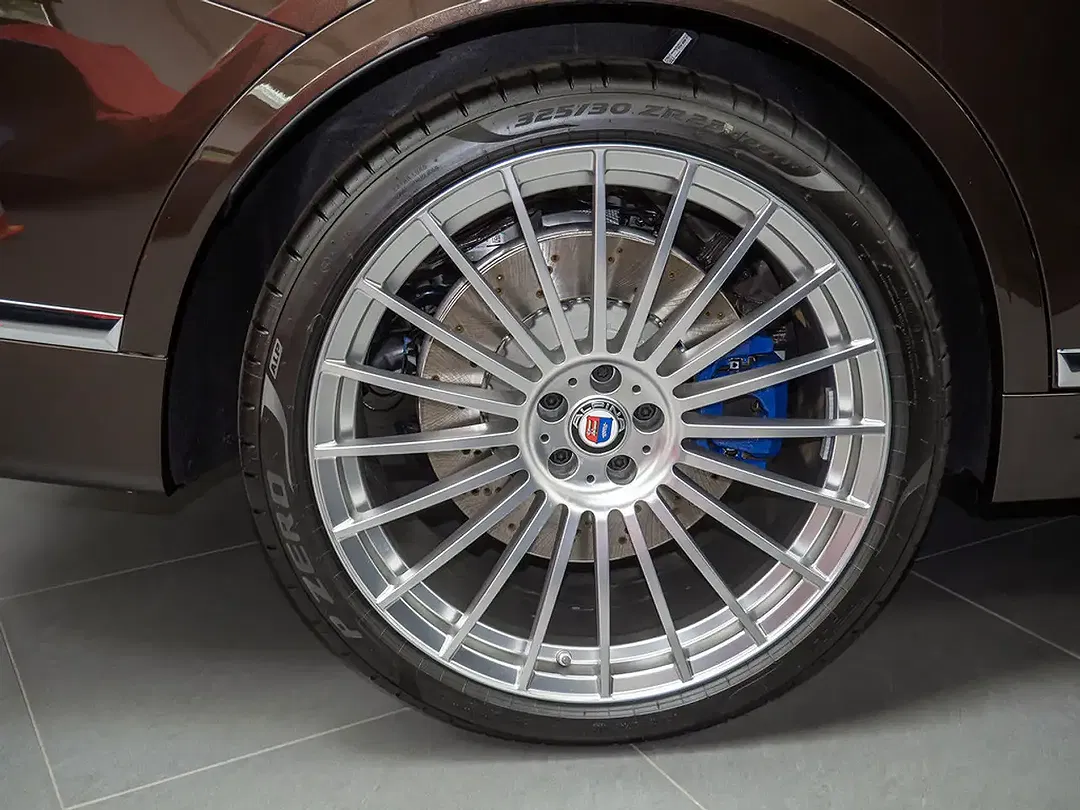 Alpina XB7 - Thumbnail 5