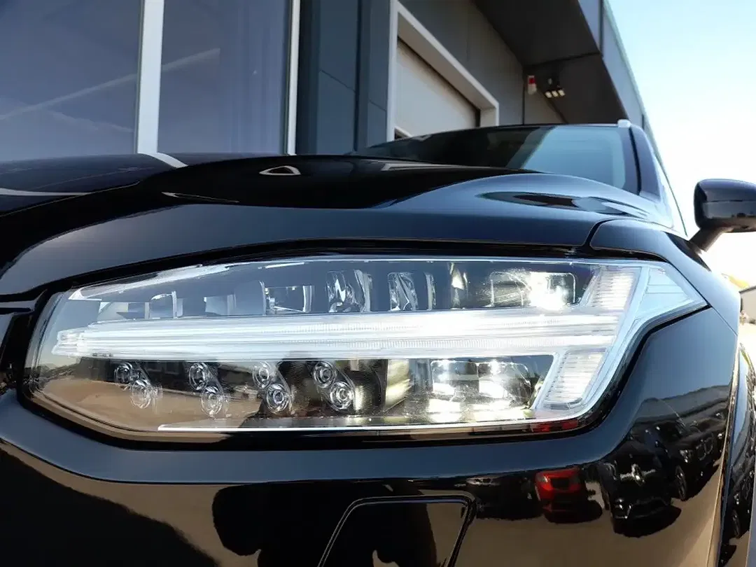 Volvo XC90 T8 PHEV AUT AWD Plus Bright - Thumbnail 19