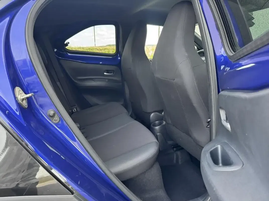 Toyota Aygo X - Thumbnail 10