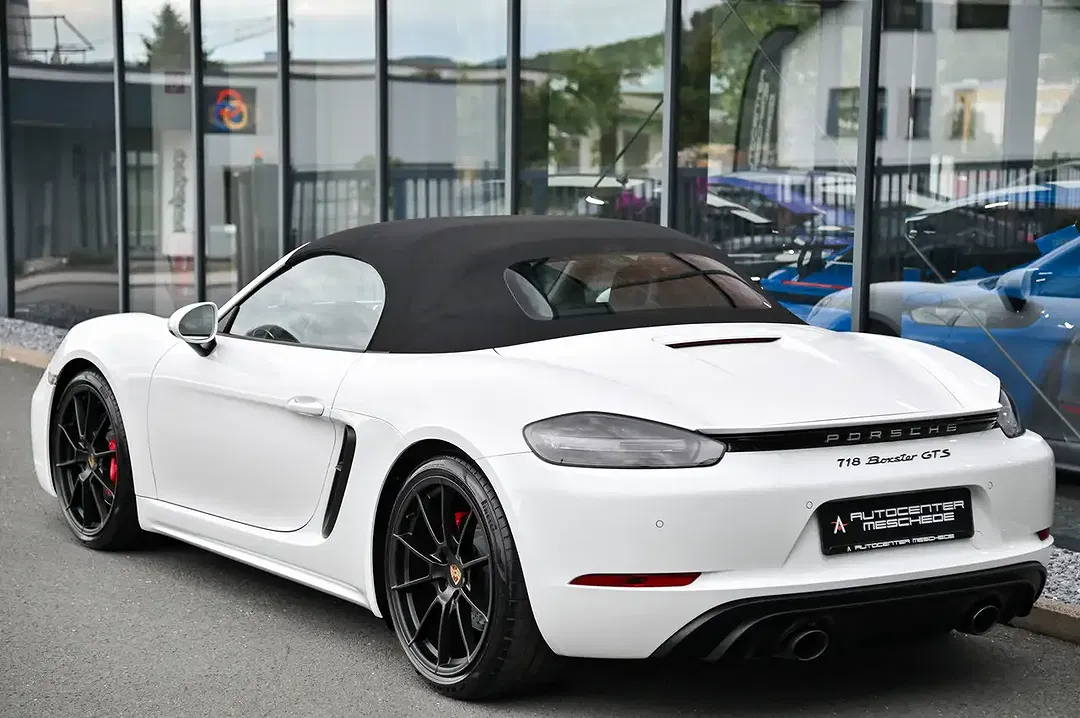Porsche Boxster 4.0 GTS - Thumbnail 26