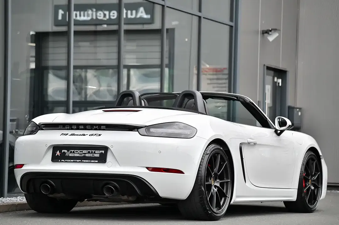 Porsche Boxster 4.0 GTS - Thumbnail 30
