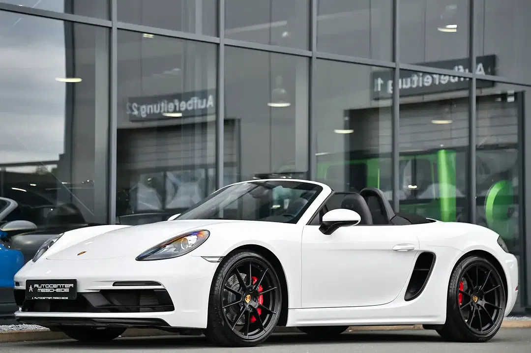 Porsche Boxster 4.0 GTS - Thumbnail 31