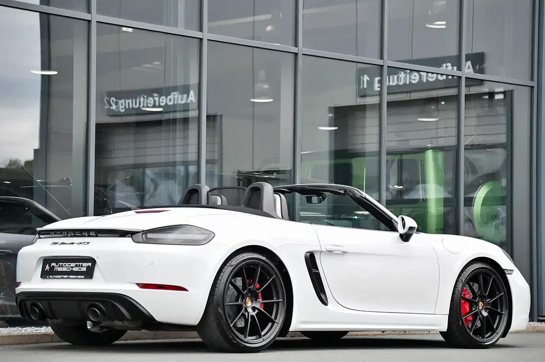 Porsche Boxster 4.0 GTS - Thumbnail 32
