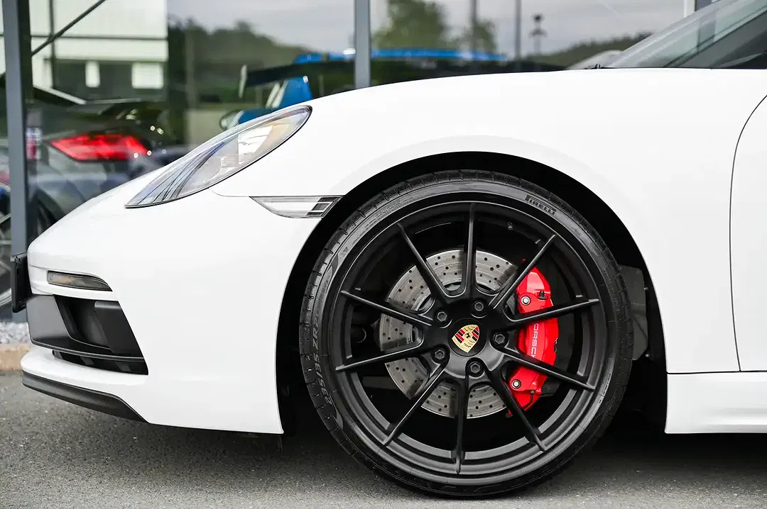 Porsche Boxster 4.0 GTS - Thumbnail 33