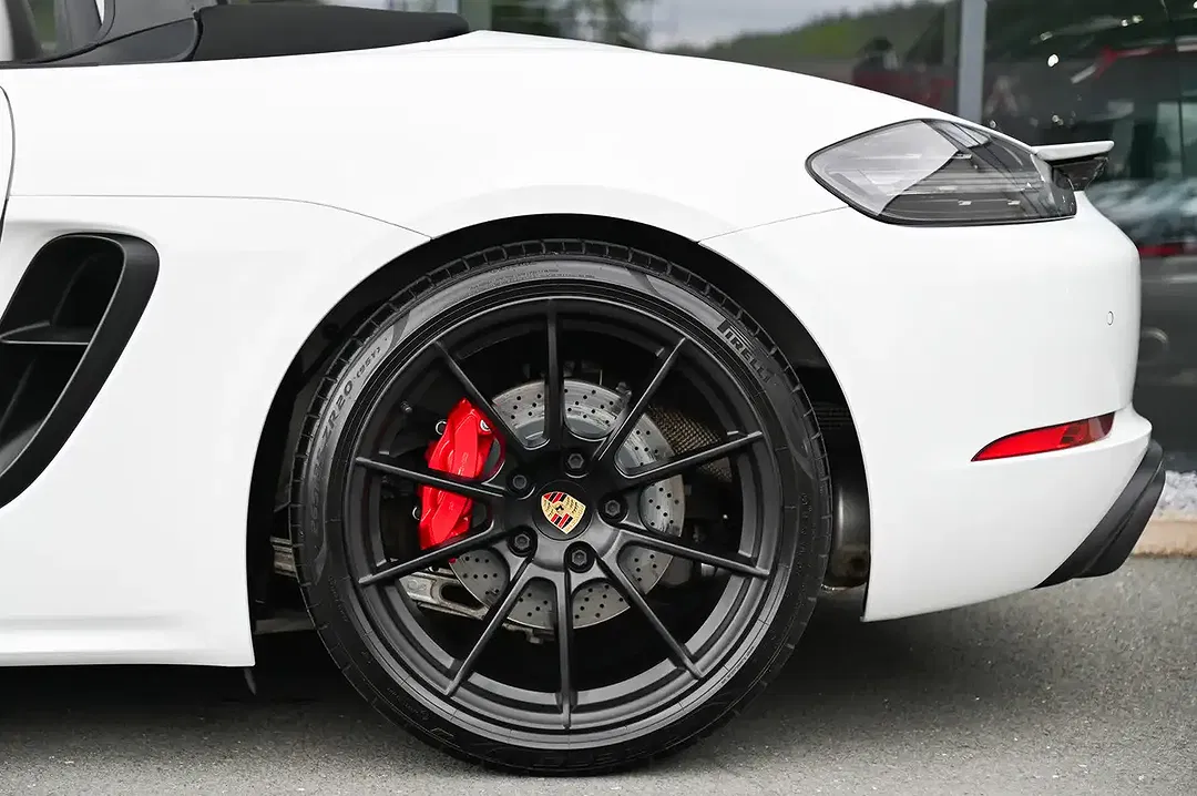 Porsche Boxster 4.0 GTS - Thumbnail 34