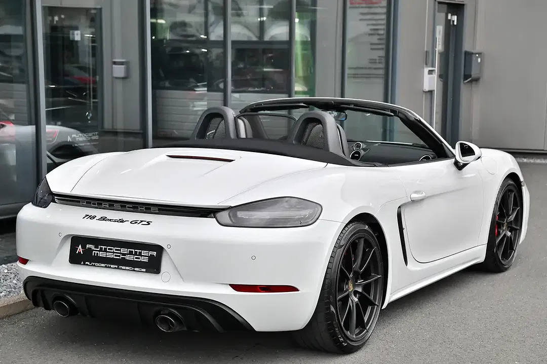 Porsche Boxster 4.0 GTS - Thumbnail 4