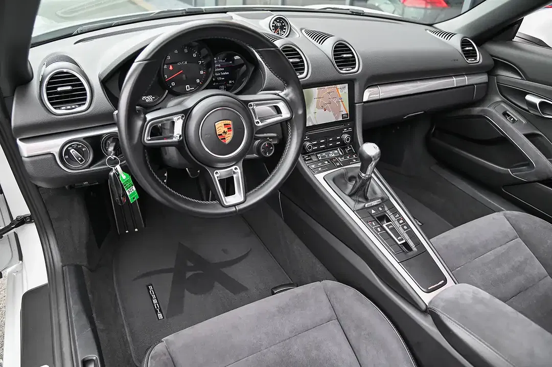 Porsche Boxster 4.0 GTS - Thumbnail 9