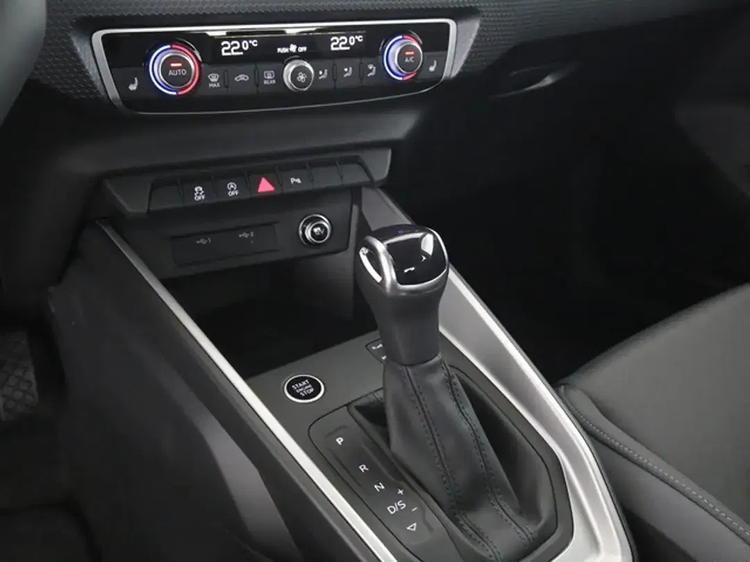 Audi A1 25 TFSI S tronic Sportback - Thumbnail 14